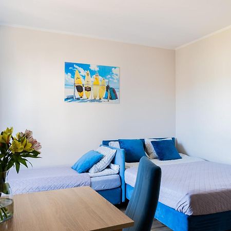Barka - Apartamenty Premium Oraz Pokoje Blisko Plazy Karwia Exteriör bild