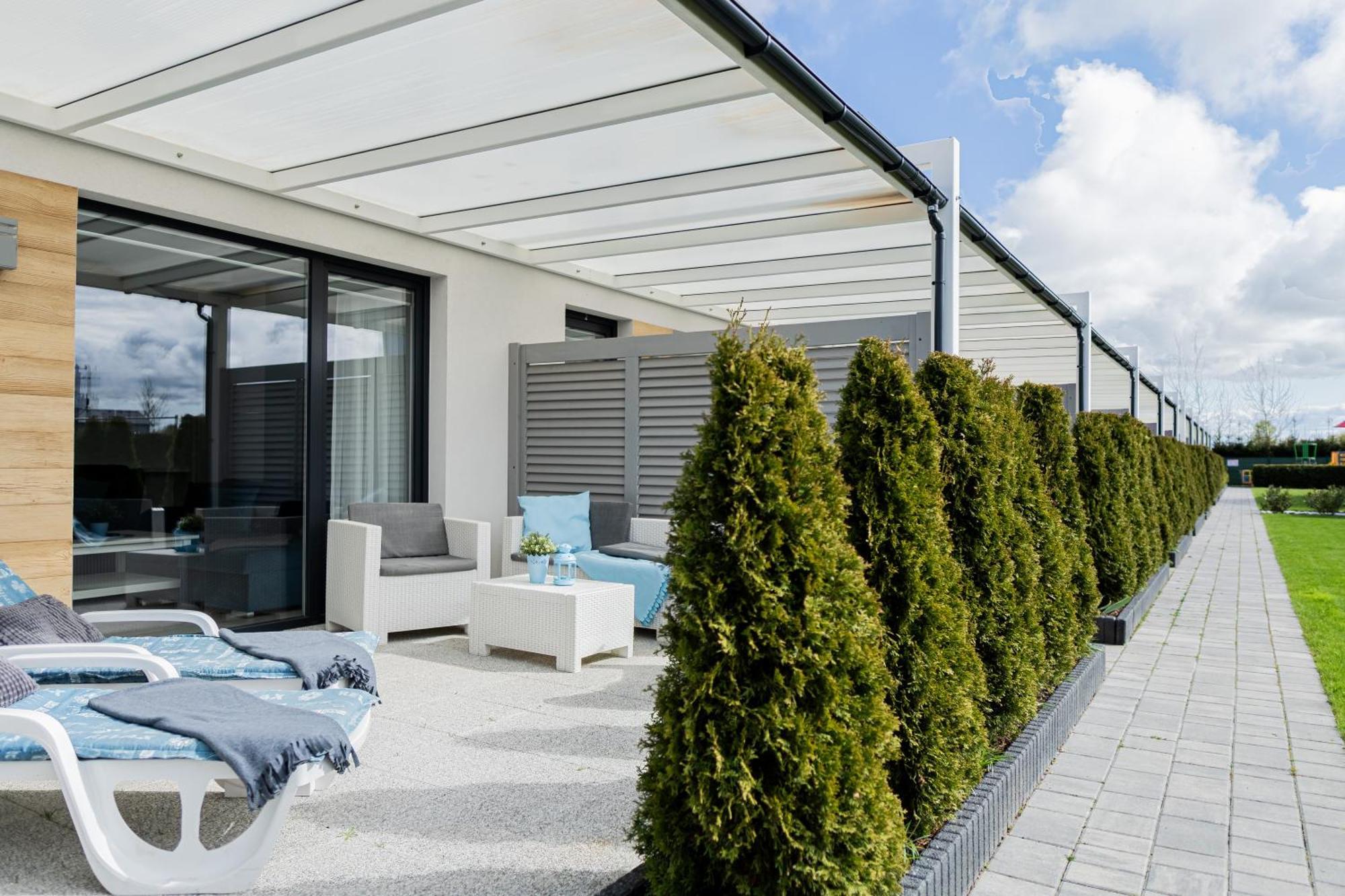 Barka - Apartamenty Premium Oraz Pokoje Blisko Plazy Karwia Exteriör bild