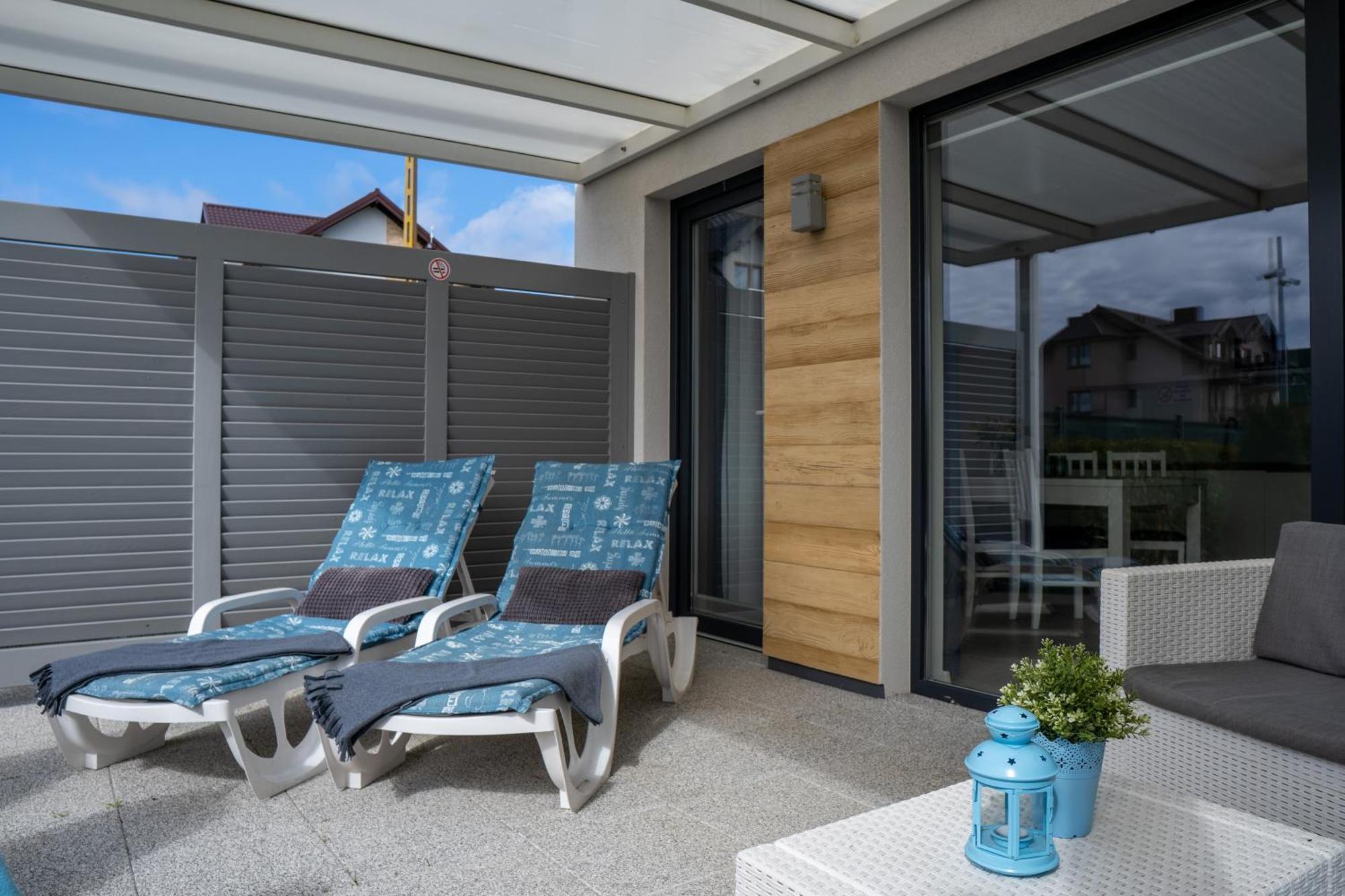 Barka - Apartamenty Premium Oraz Pokoje Blisko Plazy Karwia Exteriör bild