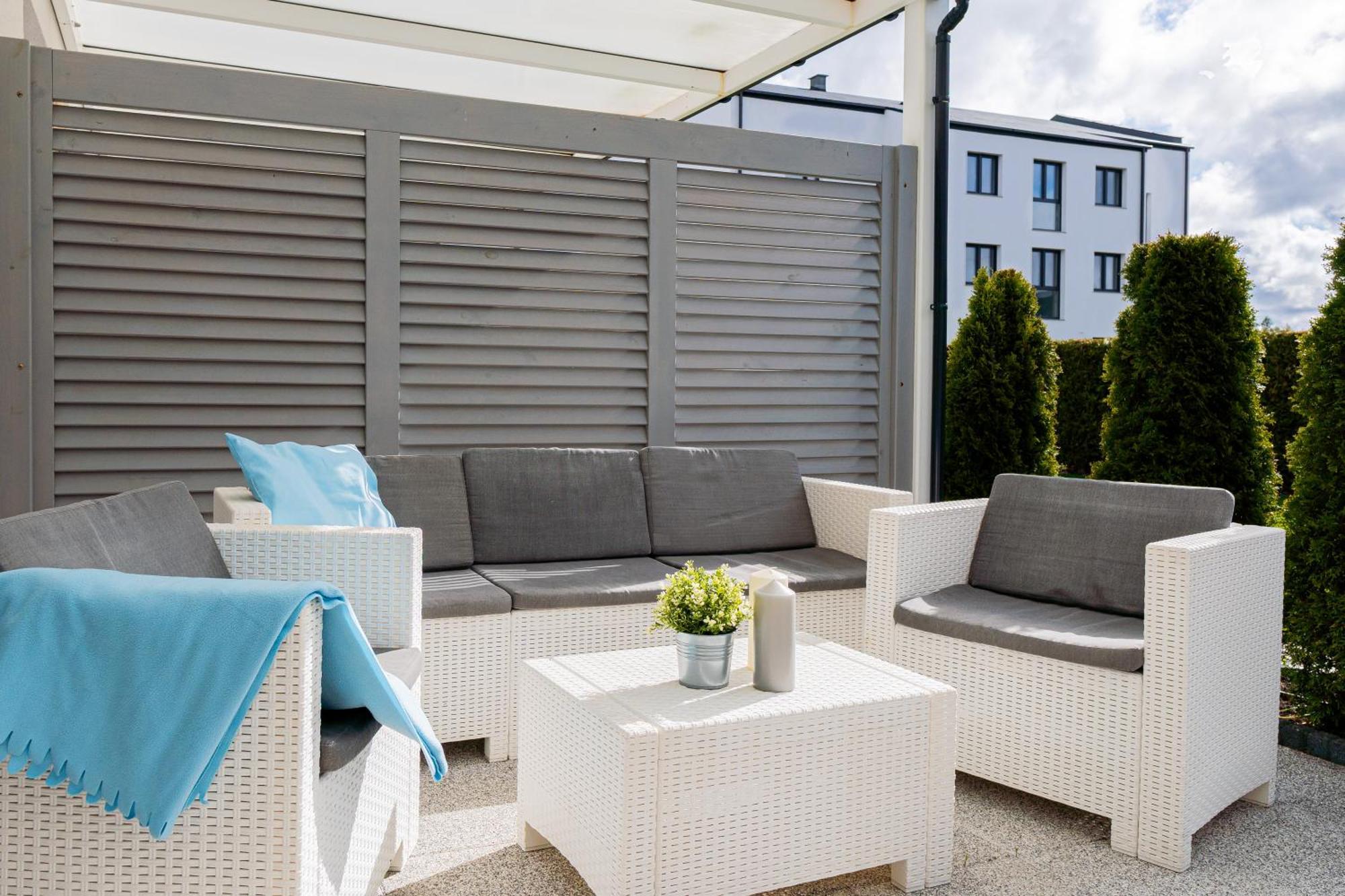 Barka - Apartamenty Premium Oraz Pokoje Blisko Plazy Karwia Exteriör bild