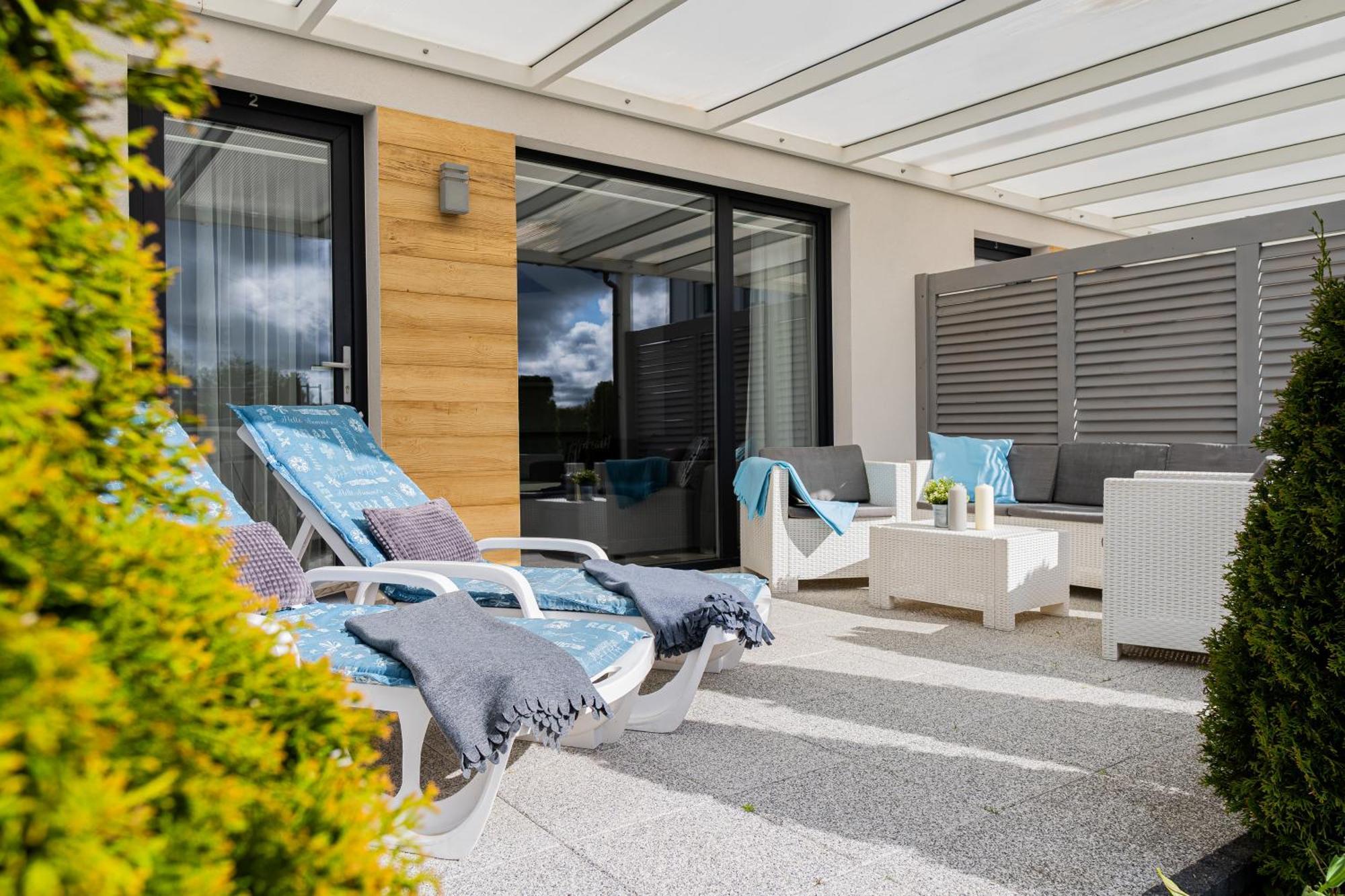 Barka - Apartamenty Premium Oraz Pokoje Blisko Plazy Karwia Exteriör bild