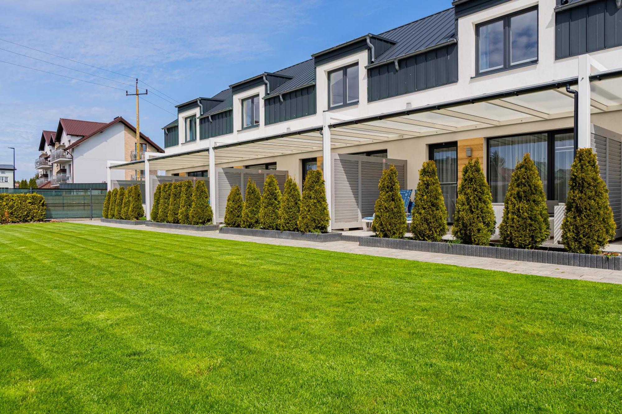Barka - Apartamenty Premium Oraz Pokoje Blisko Plazy Karwia Exteriör bild