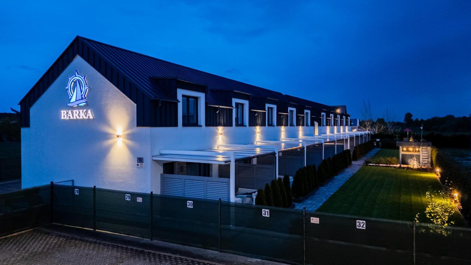 Barka - Apartamenty Premium Oraz Pokoje Blisko Plazy Karwia Exteriör bild